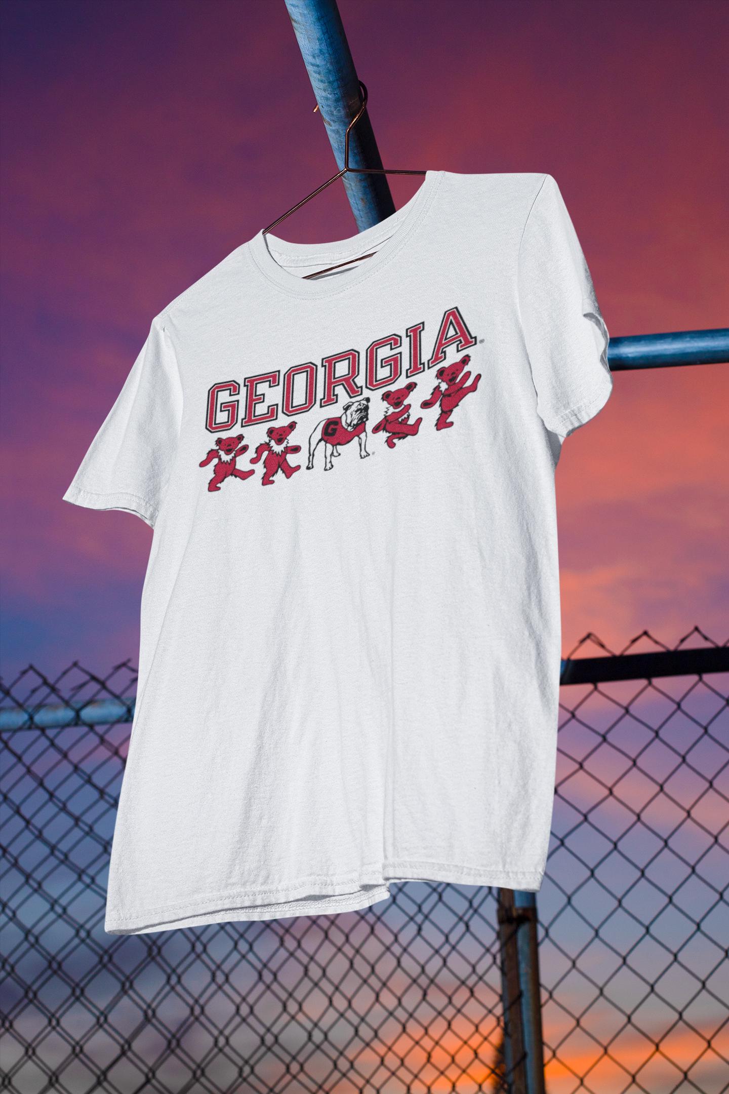 Georgia Bulldogs Dancing Bears T-Shirt β Vintage College Tee