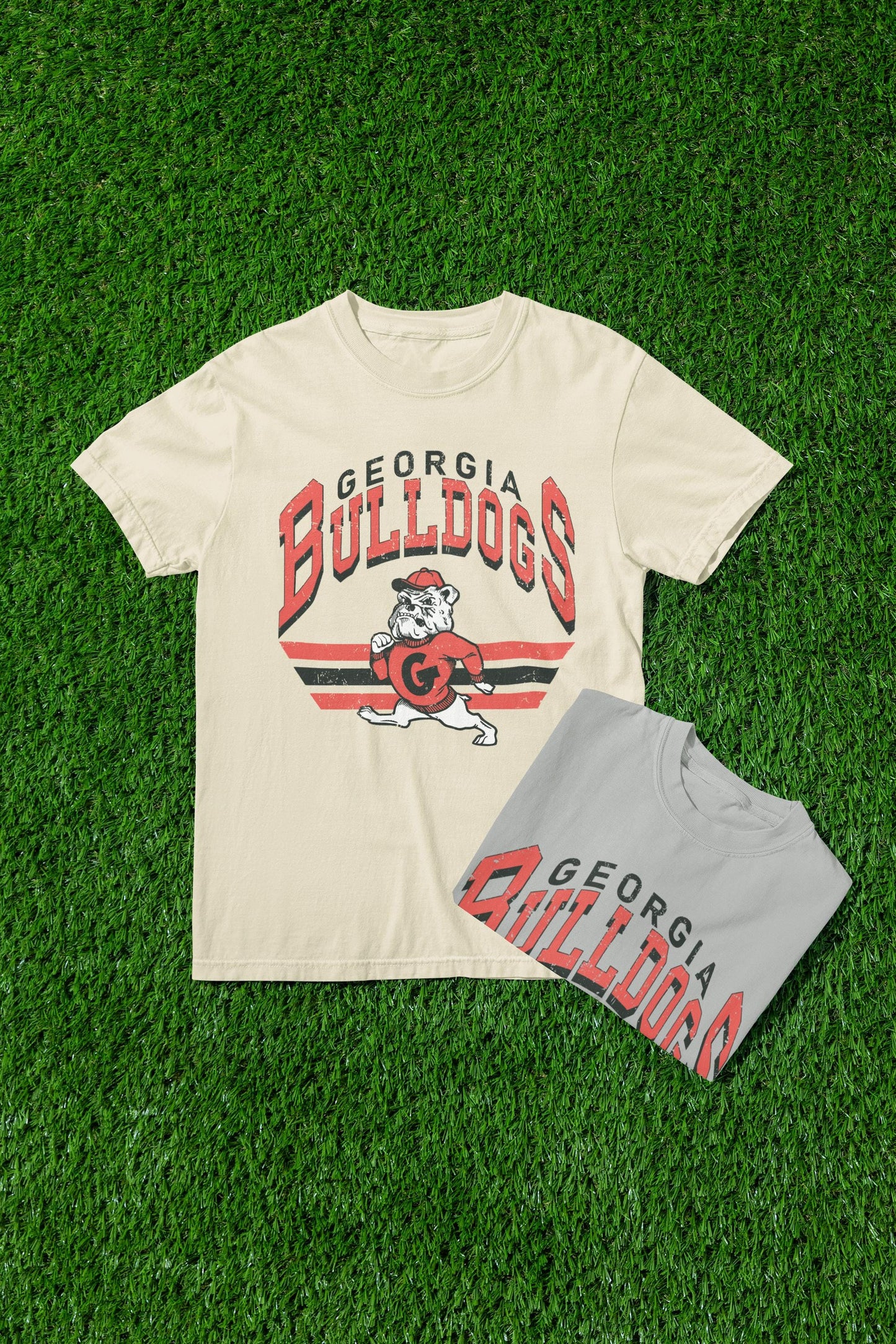Vintage Georgia Bulldogs T-Shirt – Retro UGA Football Tee
