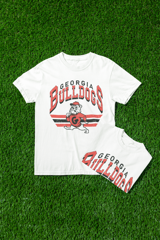 Vintage Georgia Bulldogs T-Shirt – Retro UGA Football Tee