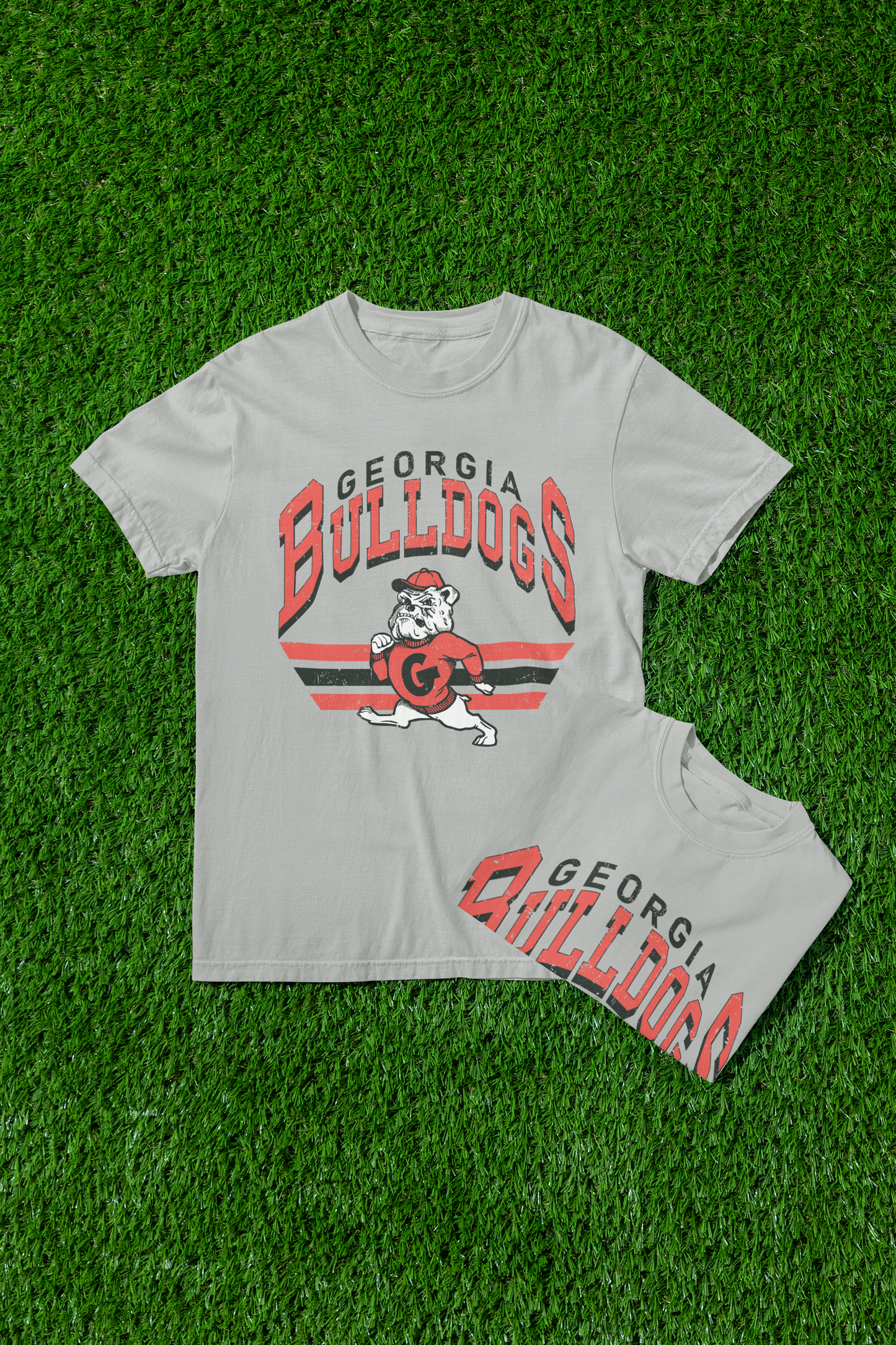 Vintage Georgia Bulldogs T-Shirt – Retro UGA Football Tee